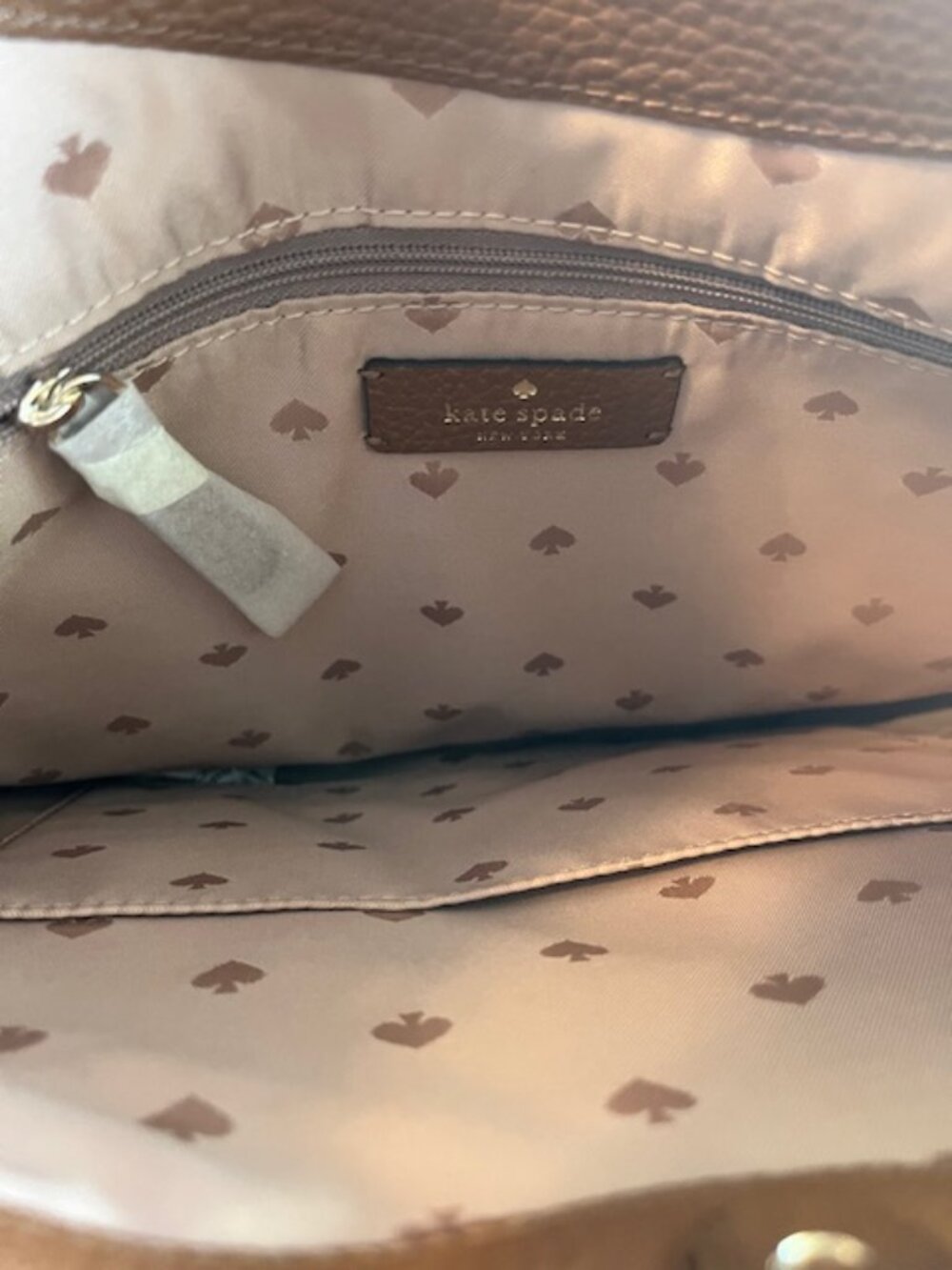 Kate Spade New York chain shoulder bag. - Picture 6 of 7